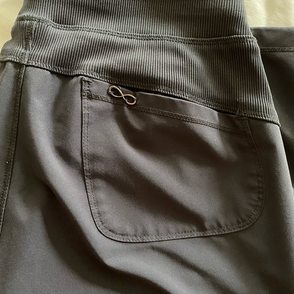 Cherokee Infinity Drawstring Cargo Pant - Picture 4 of 5